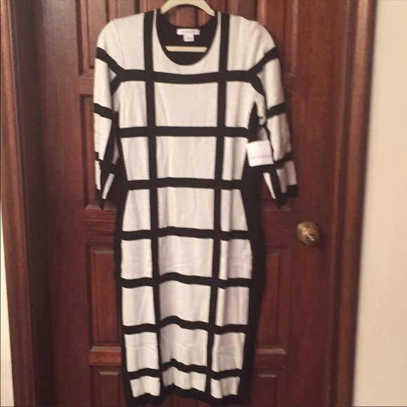 Liz Claiborne Black And Ivory Sweater 